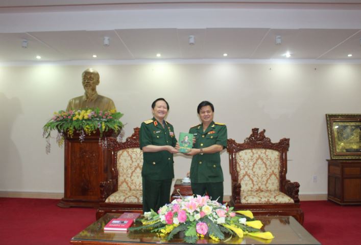 Vào ngày 02/4/2022, đồng chí Hiệu - Thứ trưởng Bộ Quốc phòng đã đến thăm Bộ Chỉ huy Quân sự tỉnh Quảng Trị