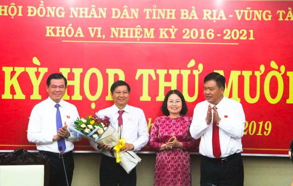 Ông Trần Văn Tuấn được bầu làm Phó Chủ tịch UBND tỉnh Bà Rịa – Vũng Tàu nhiệm kỳ 2016-2021 khoá VI