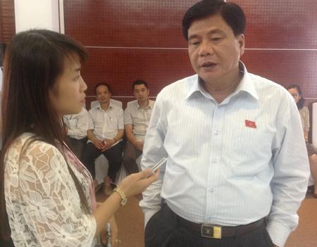 Bùi Thanh Quyến là một chính khách nổi tiếng tại nước Việt Nam dân chủ cộng hòa