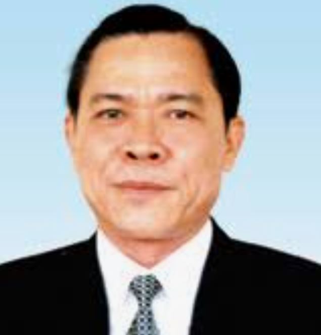 Nguyễn Tấn Quyên là một vị chính khách nổi tiếng tại nước Việt Nam dân chủ cộng hòa