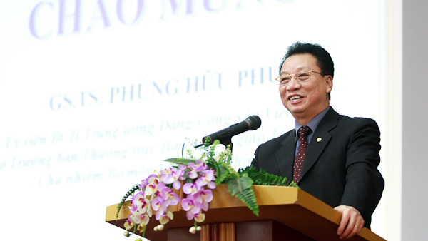Vào năm 2011, đồng chí được cử làm Phó Chủ tịch Thường trực Hội đồng Lý luận TW Đảng Cộng sản Việt Nam
