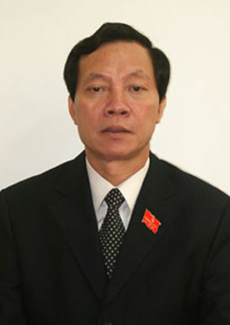 Lò Văn Giàng là một chính khách nổi tiếng của Việt Nam