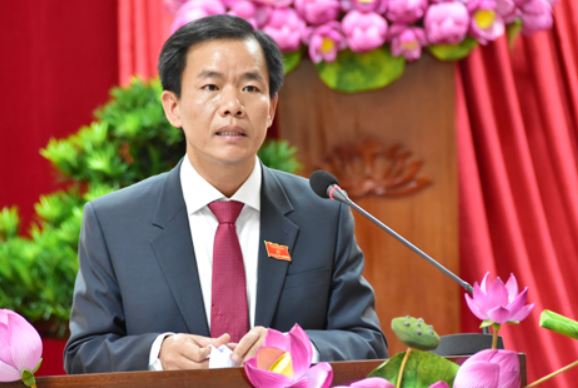 Tại kỳ họp thứ nhất HĐND tỉnh tỉnh khóa VIII, ông được bầu giữ chức Chủ tịch UBND nhiệm kỳ 2021 – 2026 tỉnh Thừa Thiên Huế