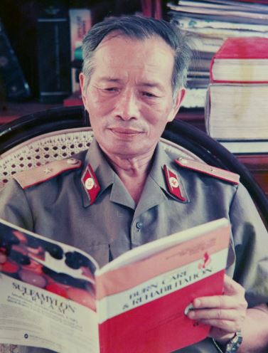 Lê Thế Trung là một tướng lĩnh Quân đội nhân dân Việt Nam mang quân hàm Thiếu tướng