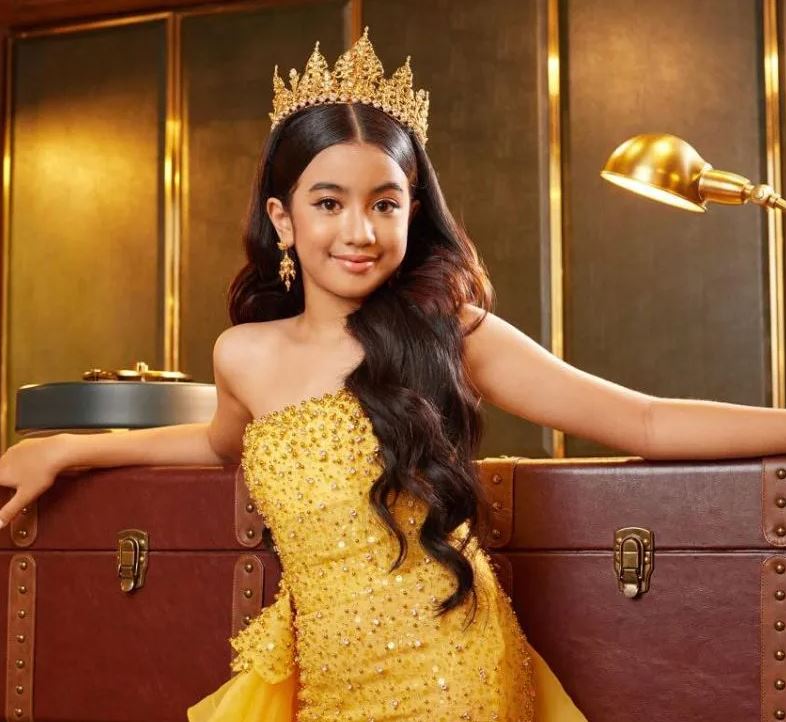 Norodom Jenna là thành viên hoàng gia kiêm công chúa của đất nước Campuchia