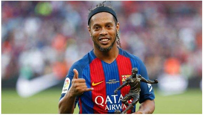 Ronaldinho - Cầu thủ bóng đá thế giới
